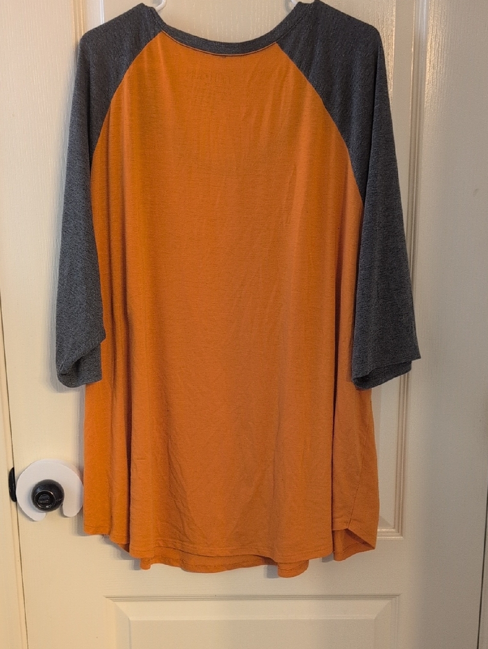 Fifth Sun Orange & Gray Women's Pumpkin Face Raglan Tee - Picture 5 of 5